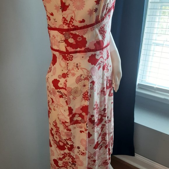Floral Dress by JESSICA HOWARD - Picture 4 of 8